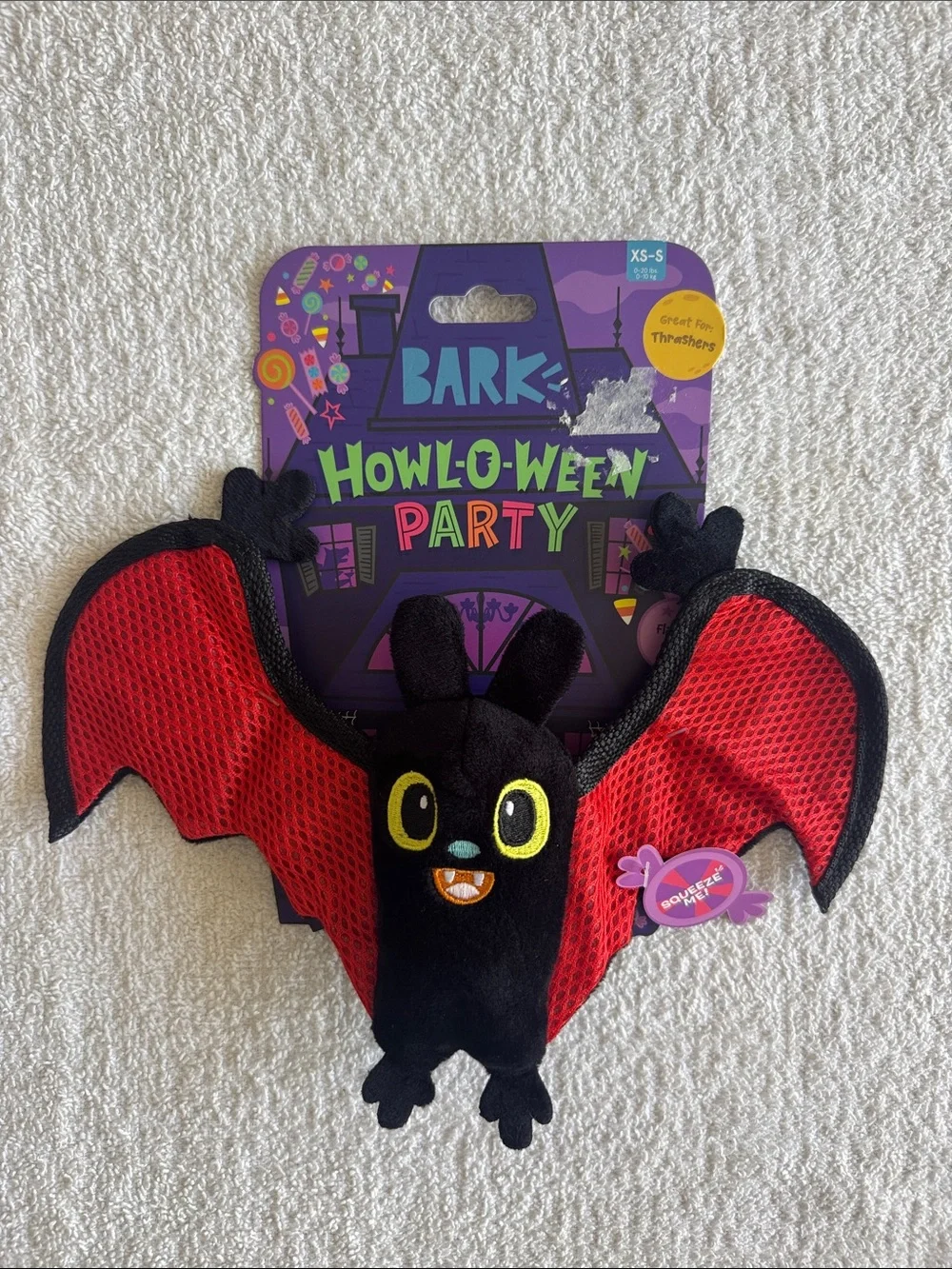 Bark Howl-O-Ween Party Bat Toy - Black & Red